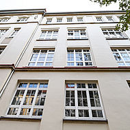 Hausfassade der Schule Forsmannstraße in Hamburg